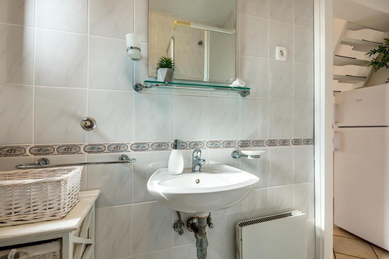 Apartmani Alic ชิเบนิก ภายนอก รูปภาพ