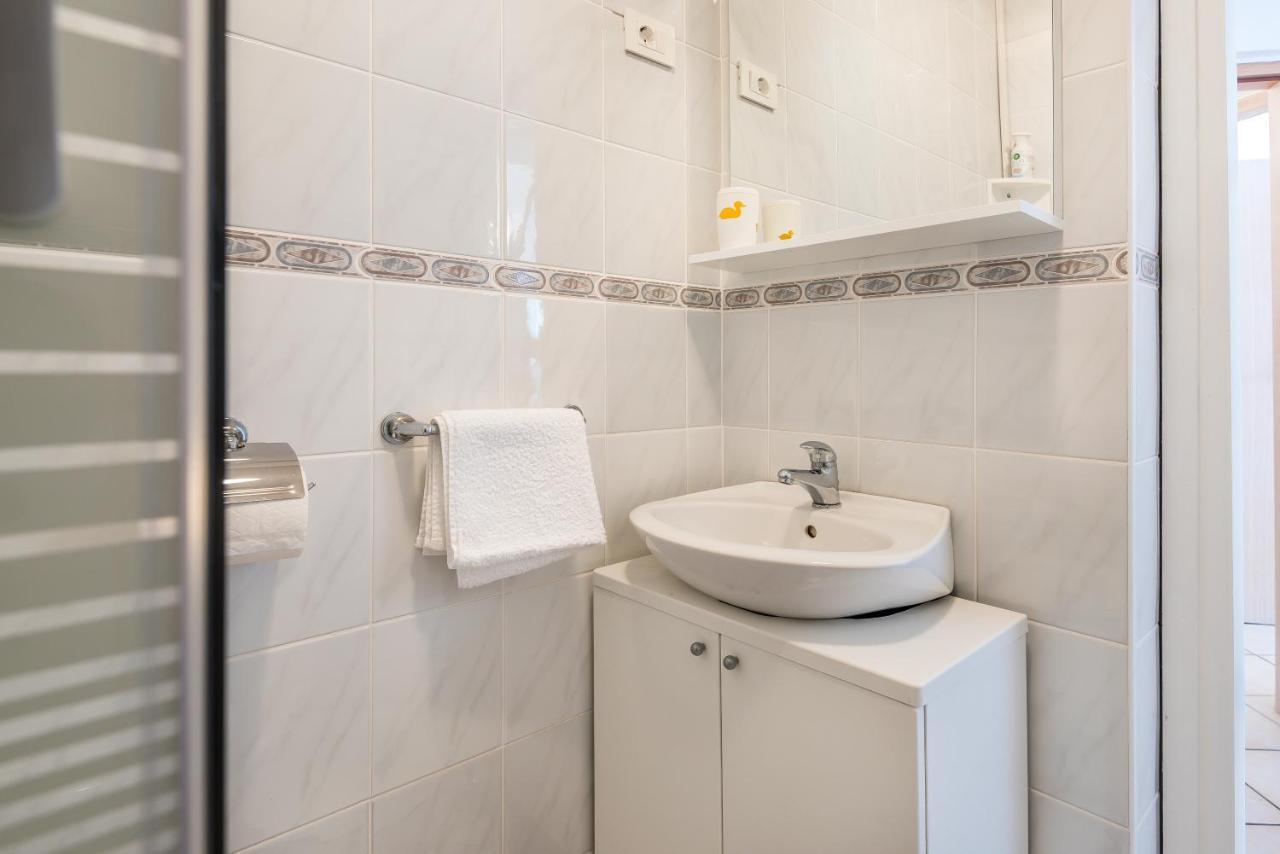 Apartmani Alic ชิเบนิก ภายนอก รูปภาพ