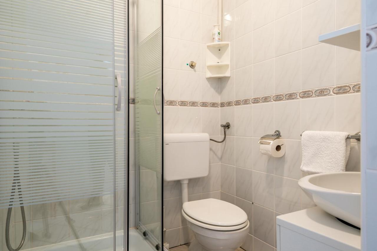 Apartmani Alic ชิเบนิก ภายนอก รูปภาพ